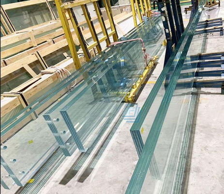 اندازه بزرگ Ultra Clear Low Iron Tempered Laminated Glass سفارشی شده حداکثر اندازه 3300x13000mm
